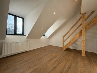 Louer Appartement 92 m2 Evrehailles
