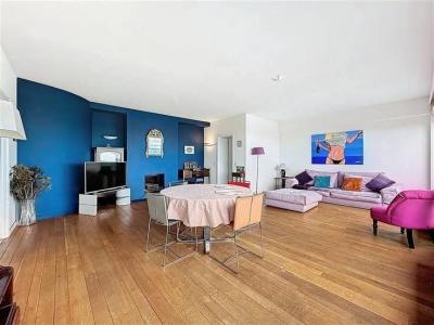 Louer Appartement 80 m2 Woluwe-saint-pierre